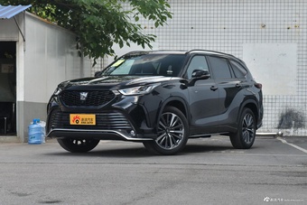 2024款皇冠陆放 2.5L HEV四驱尊贵版